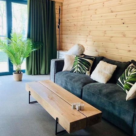 Les Pavillons De La Libellule Βίλα Beauraing Εξωτερικό φωτογραφία
